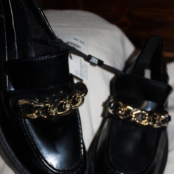 NEW ZARA Loafers - Picture 15 of 16